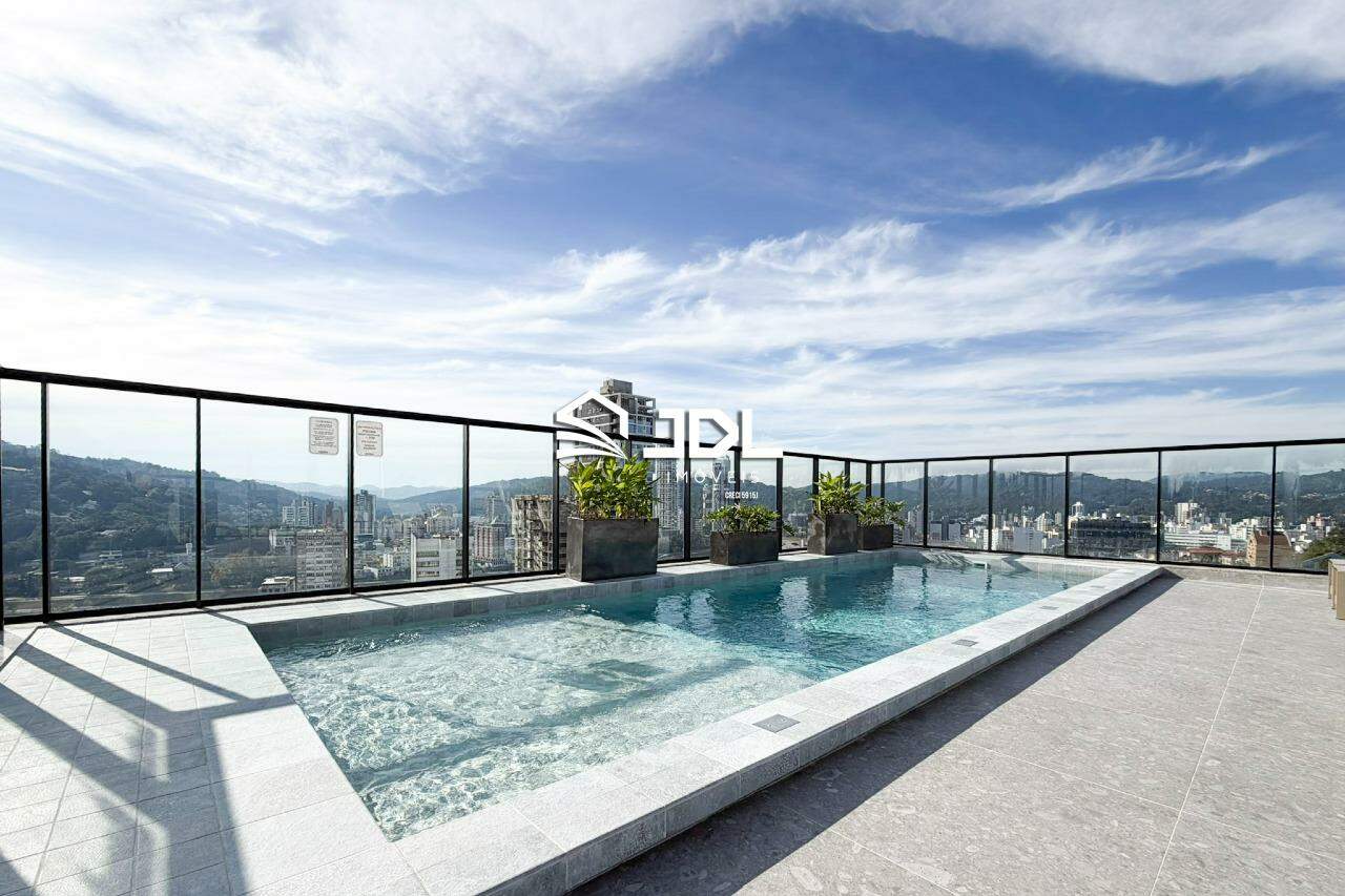 Apartamento à venda no bairro Centro: 