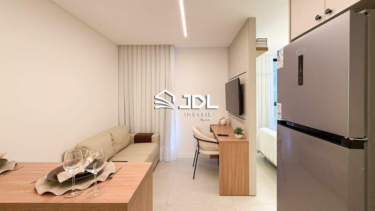 Apartamento à venda no bairro Centro: 