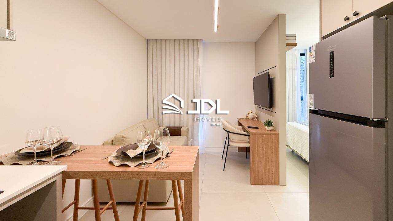 Apartamento à venda no bairro Centro: 