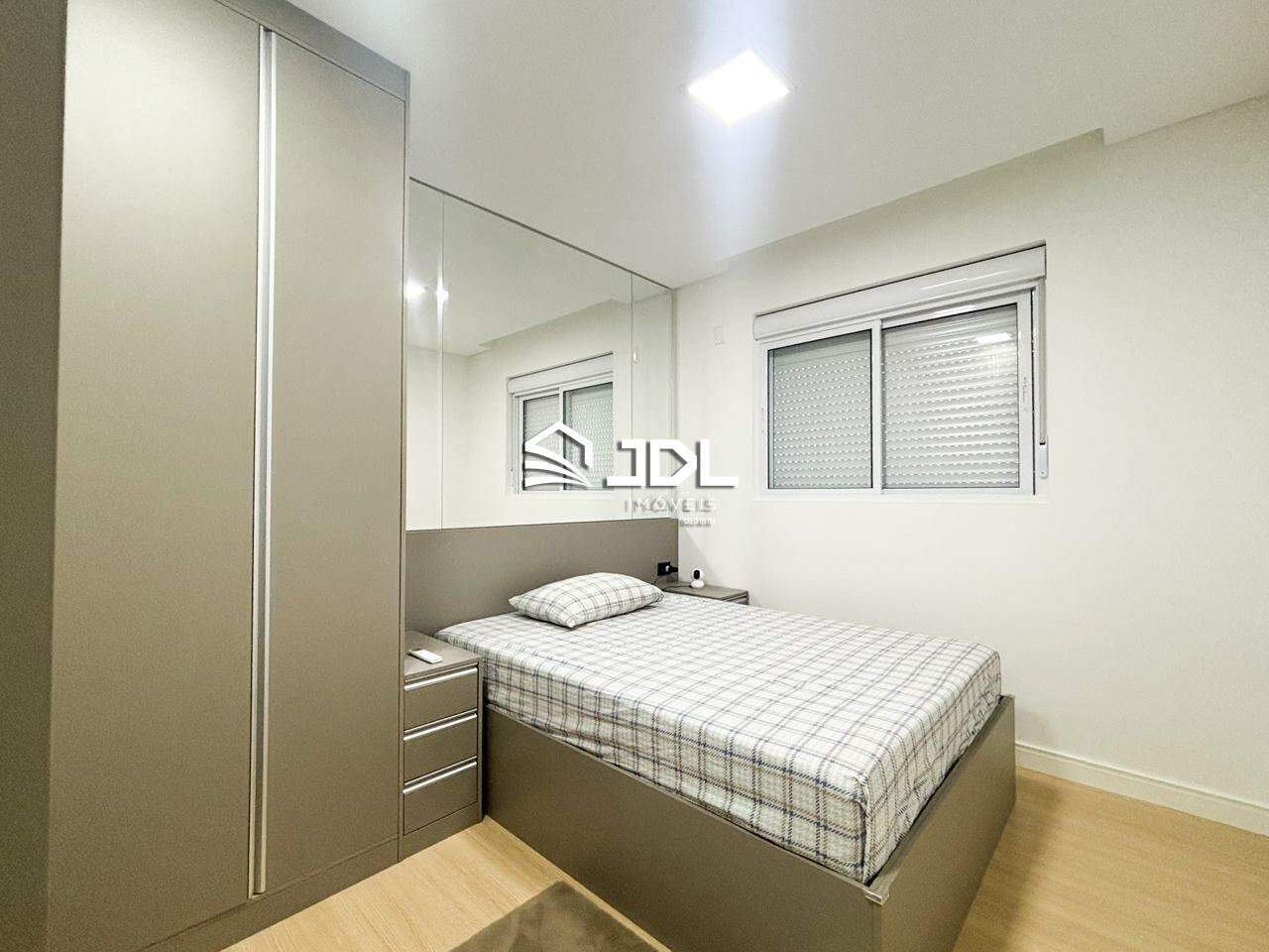 Apartamento à venda no bairro Escola Agrícola: