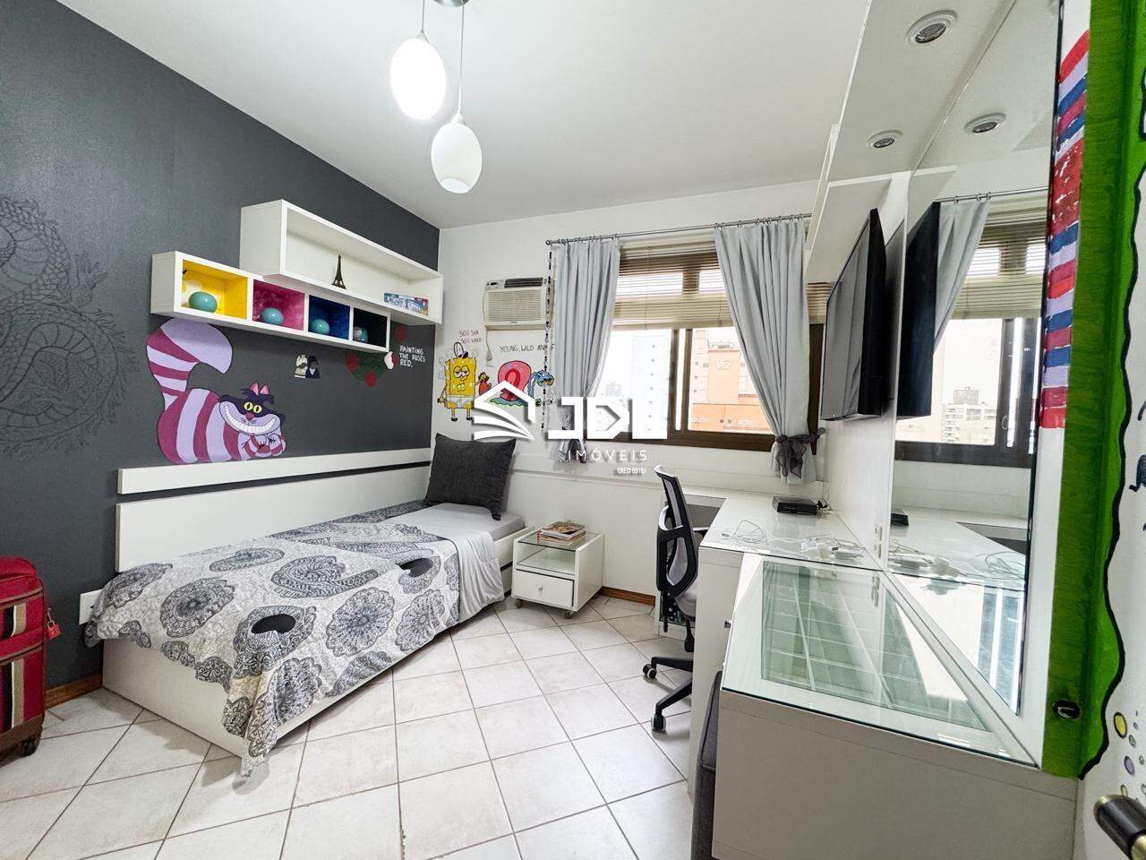 Apartamento à venda no bairro Victor Konder: 