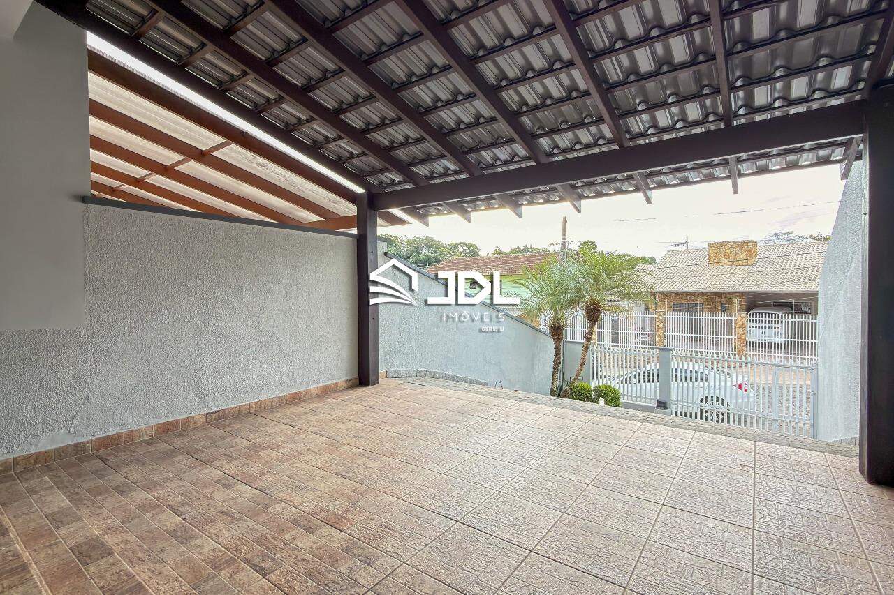 Casa à venda no bairro Tribess: 