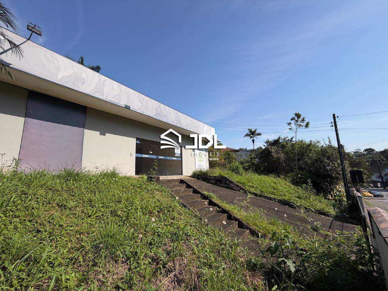 Terreno à venda no bairro Escola Agrícola: