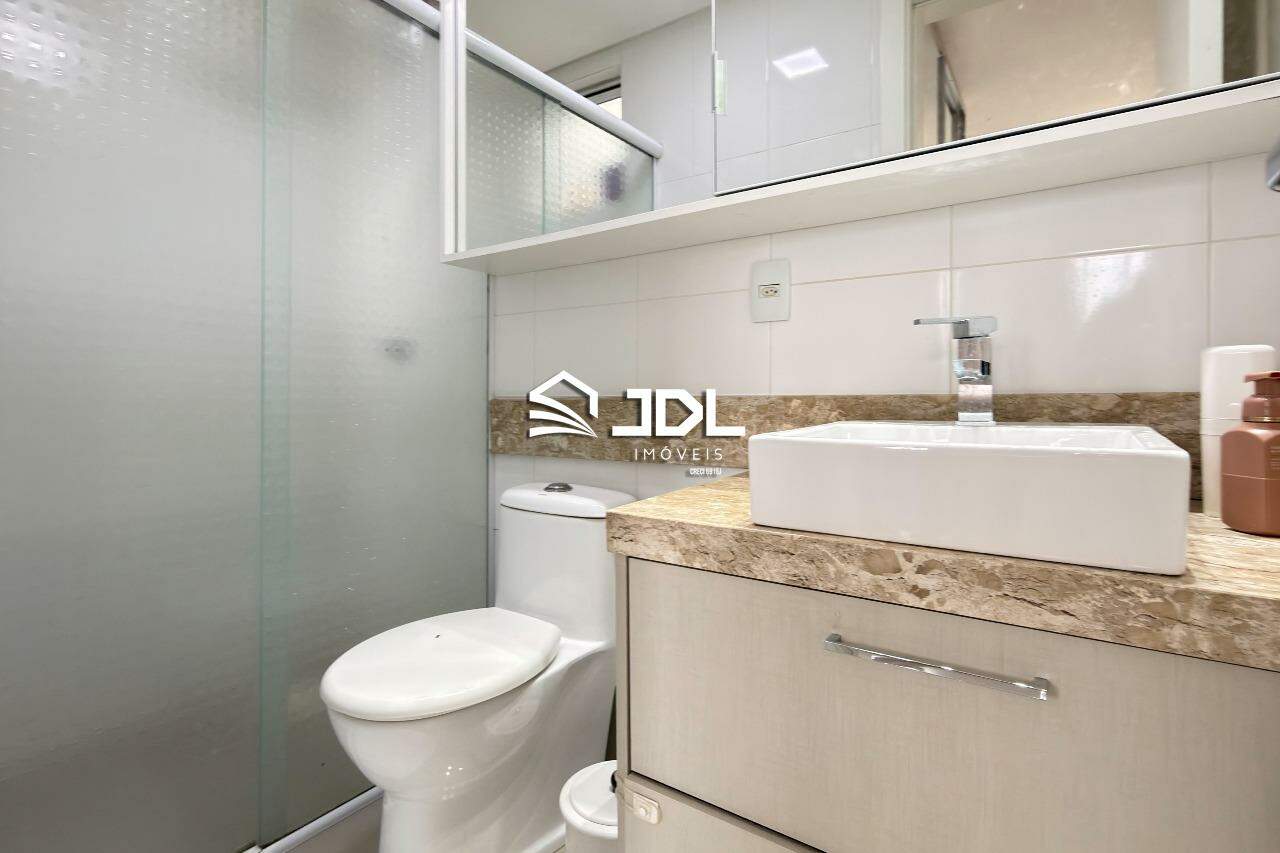Apartamento à venda no bairro Velha: 