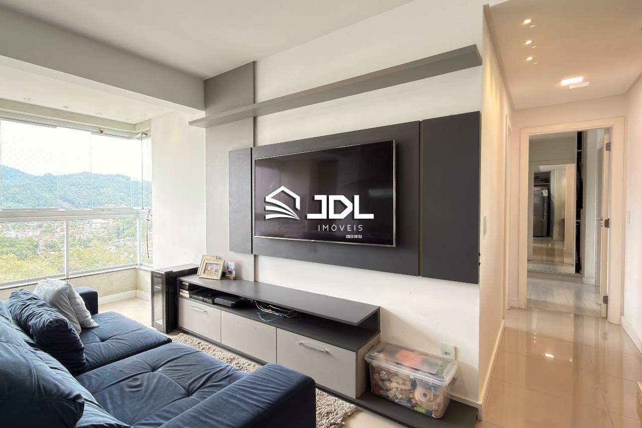 Apartamento à venda no bairro Velha: 