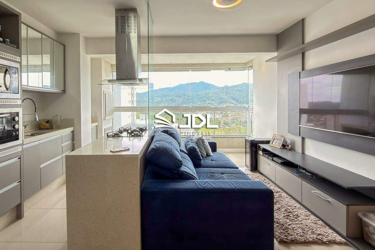 Apartamento à venda no bairro Velha: 
