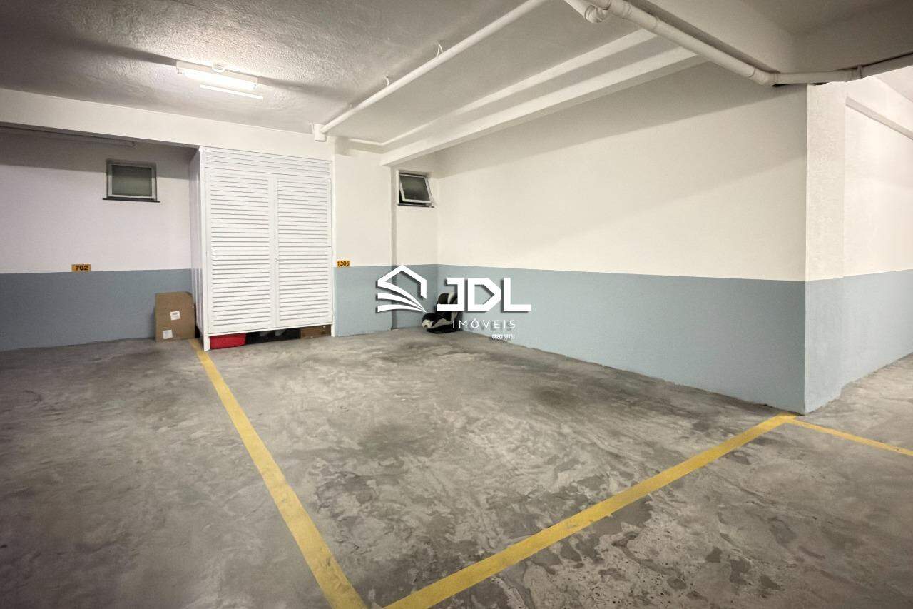 Apartamento à venda no bairro Velha: 