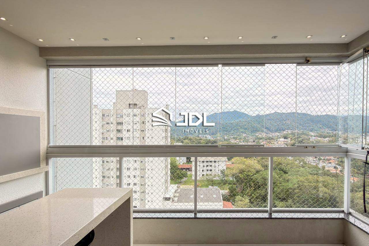 Apartamento à venda no bairro Velha: 