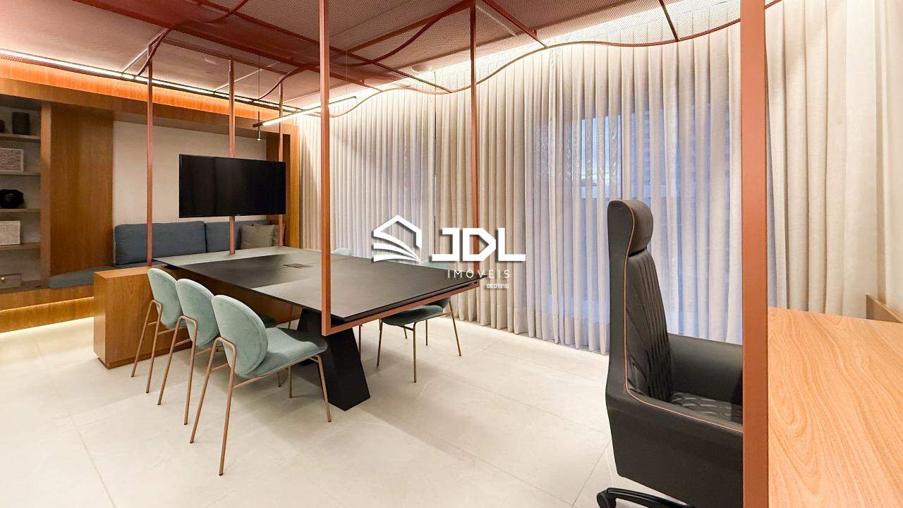 Apartamento à venda no bairro Centro: 