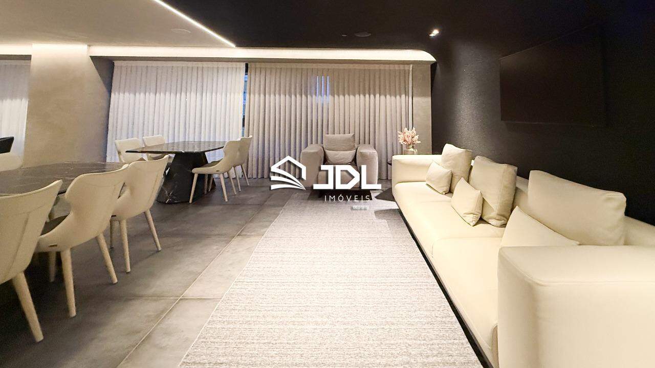 Apartamento à venda no bairro Centro: 