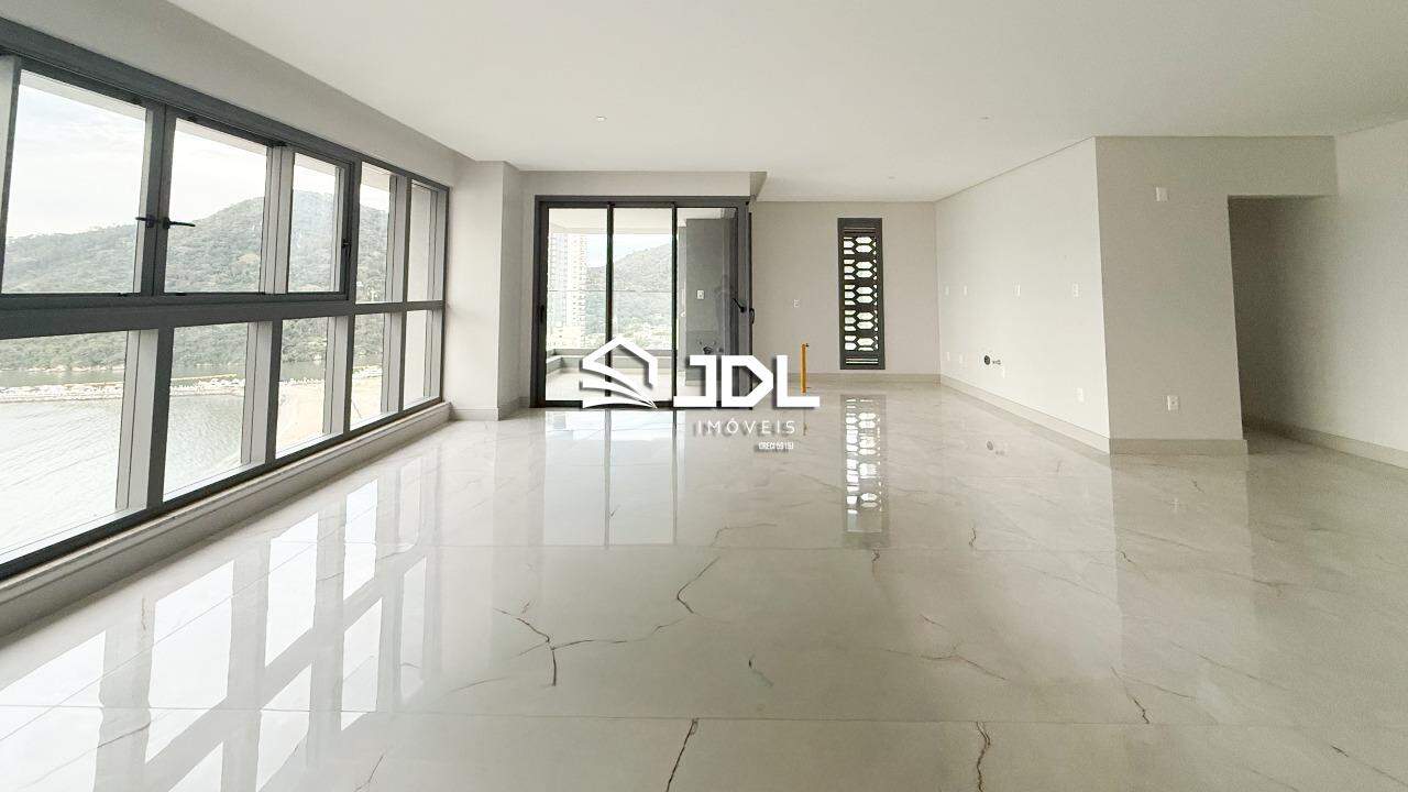 Apartamento à venda no bairro Centro: 