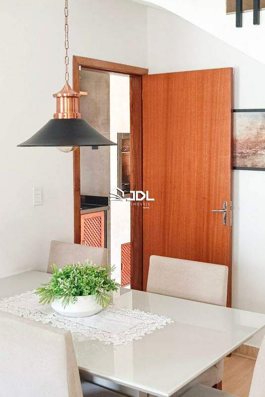 Casa à venda no bairro Fortaleza: 