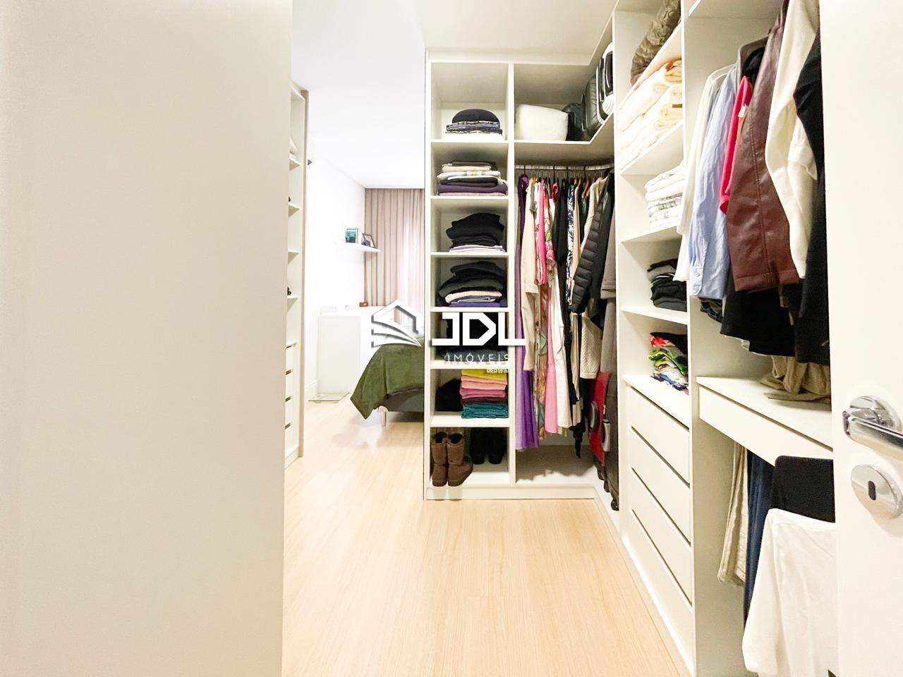 Apartamento à venda no bairro Itoupava Seca: 