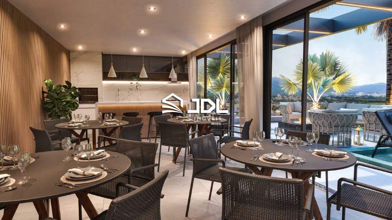 Apartamento à venda no bairro Centro: 