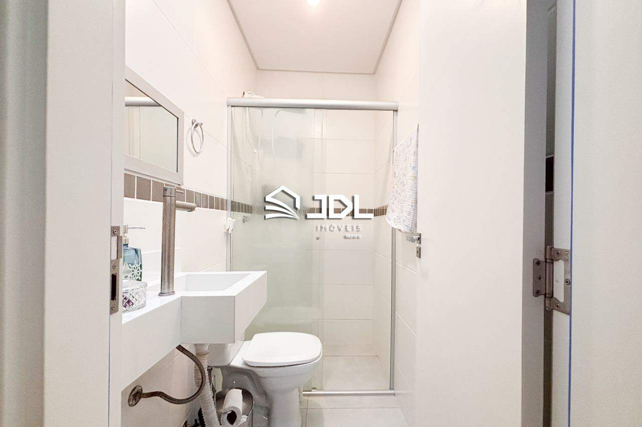 Casa à venda no bairro Velha: