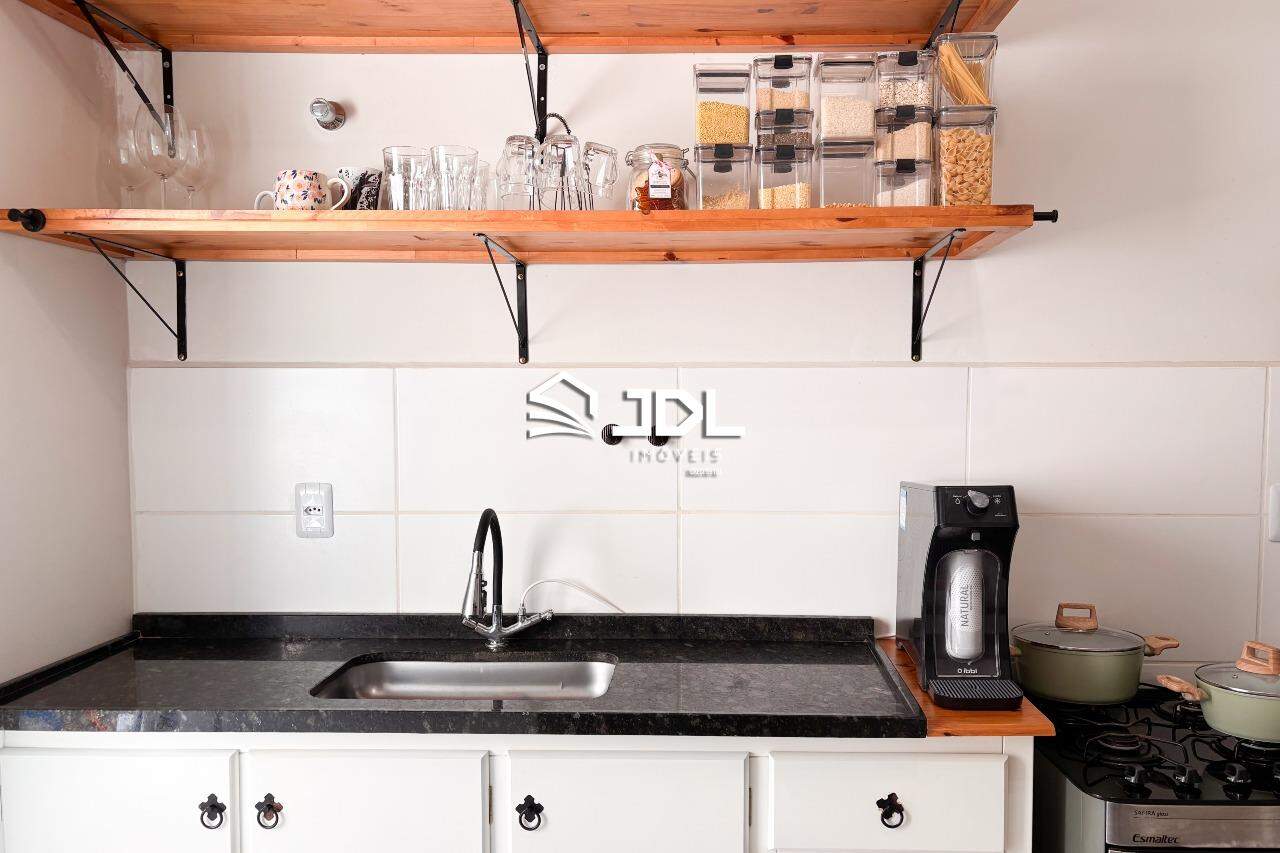 Casa à venda no bairro Velha: