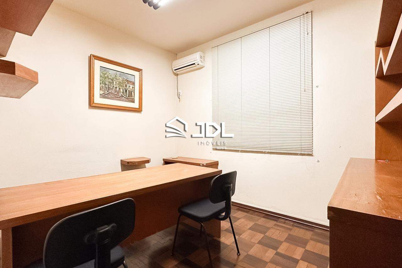 Casa à venda no bairro Ponta Aguda: 