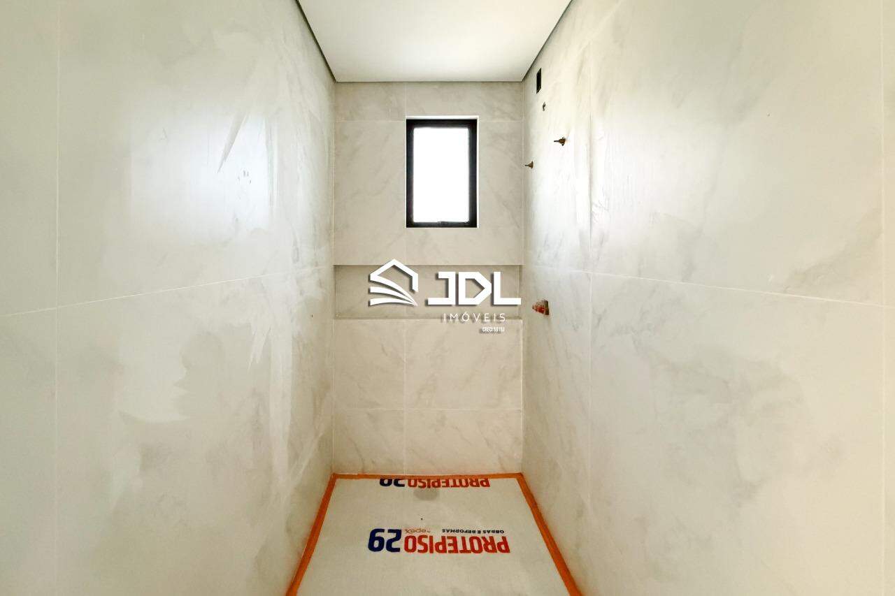 Apartamento à venda no bairro Ponta Aguda: 