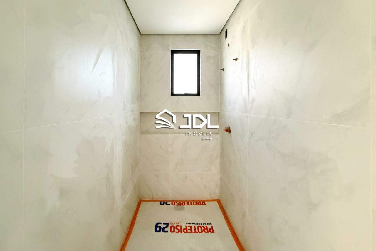 Apartamento à venda no bairro Ponta Aguda: 