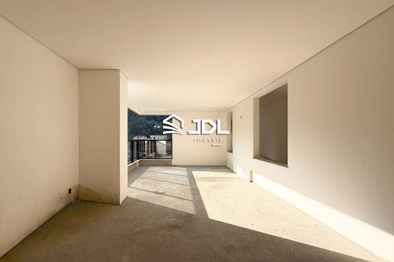 Apartamento à venda no bairro Ponta Aguda: 