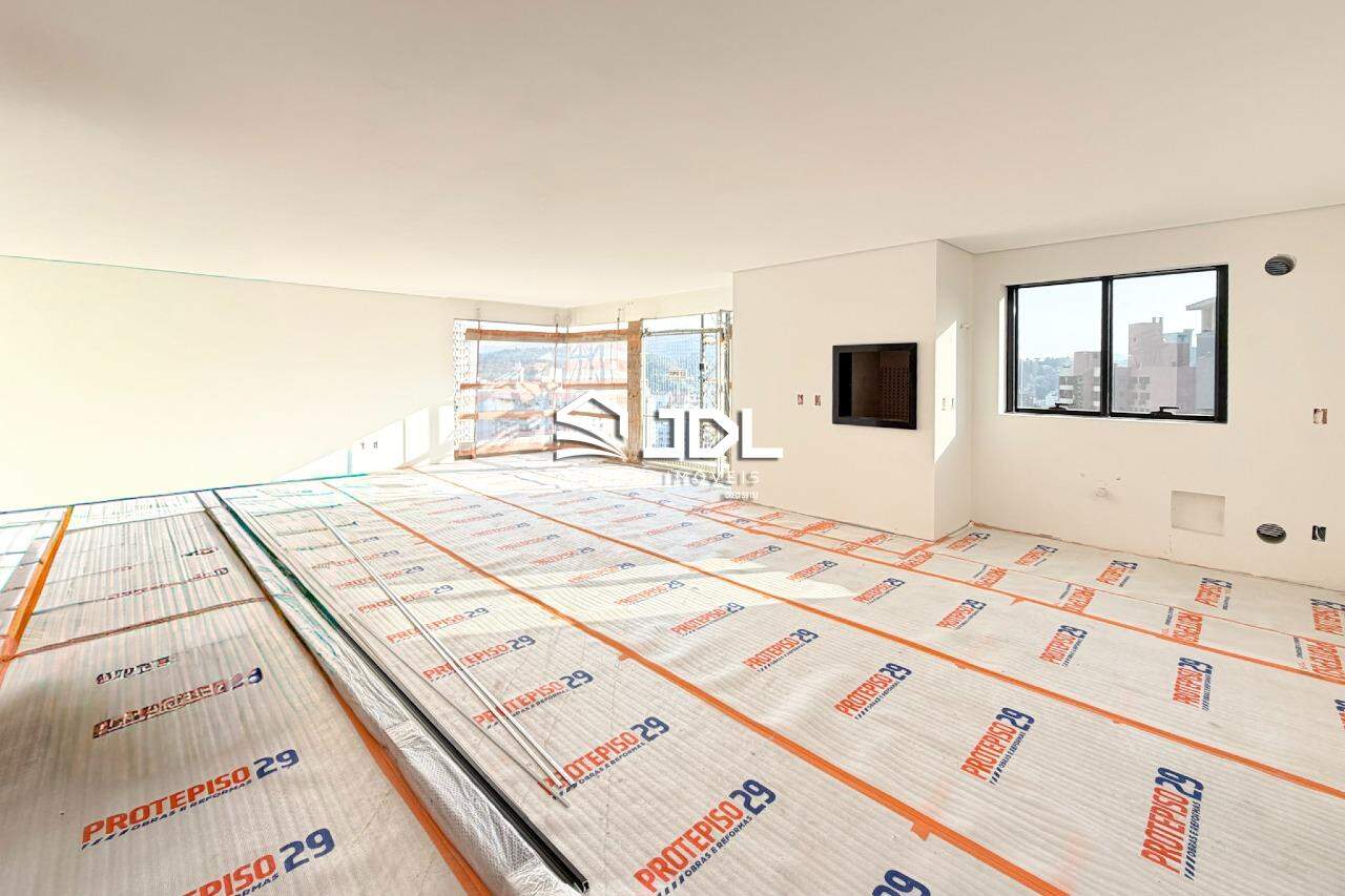 Apartamento à venda no bairro Ponta Aguda: 