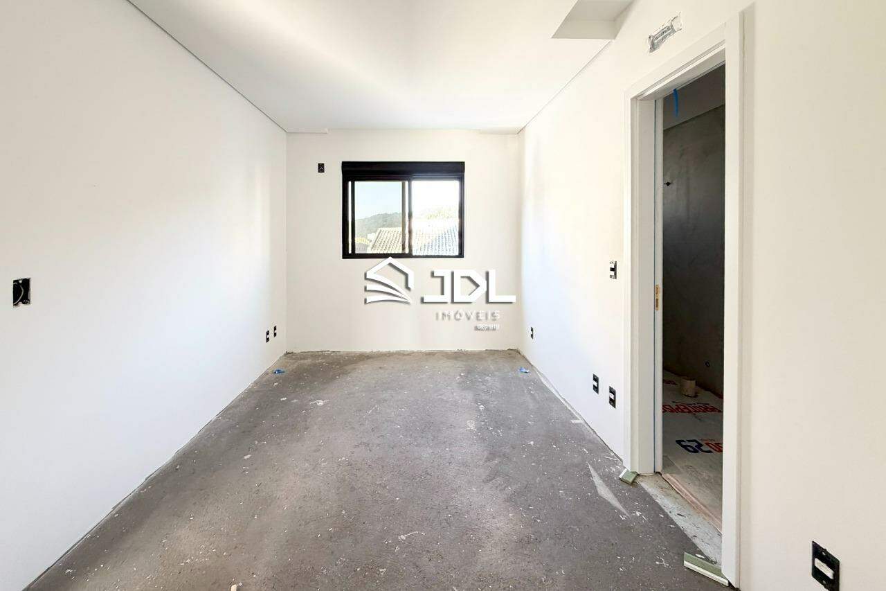 Apartamento à venda no bairro Ponta Aguda: 