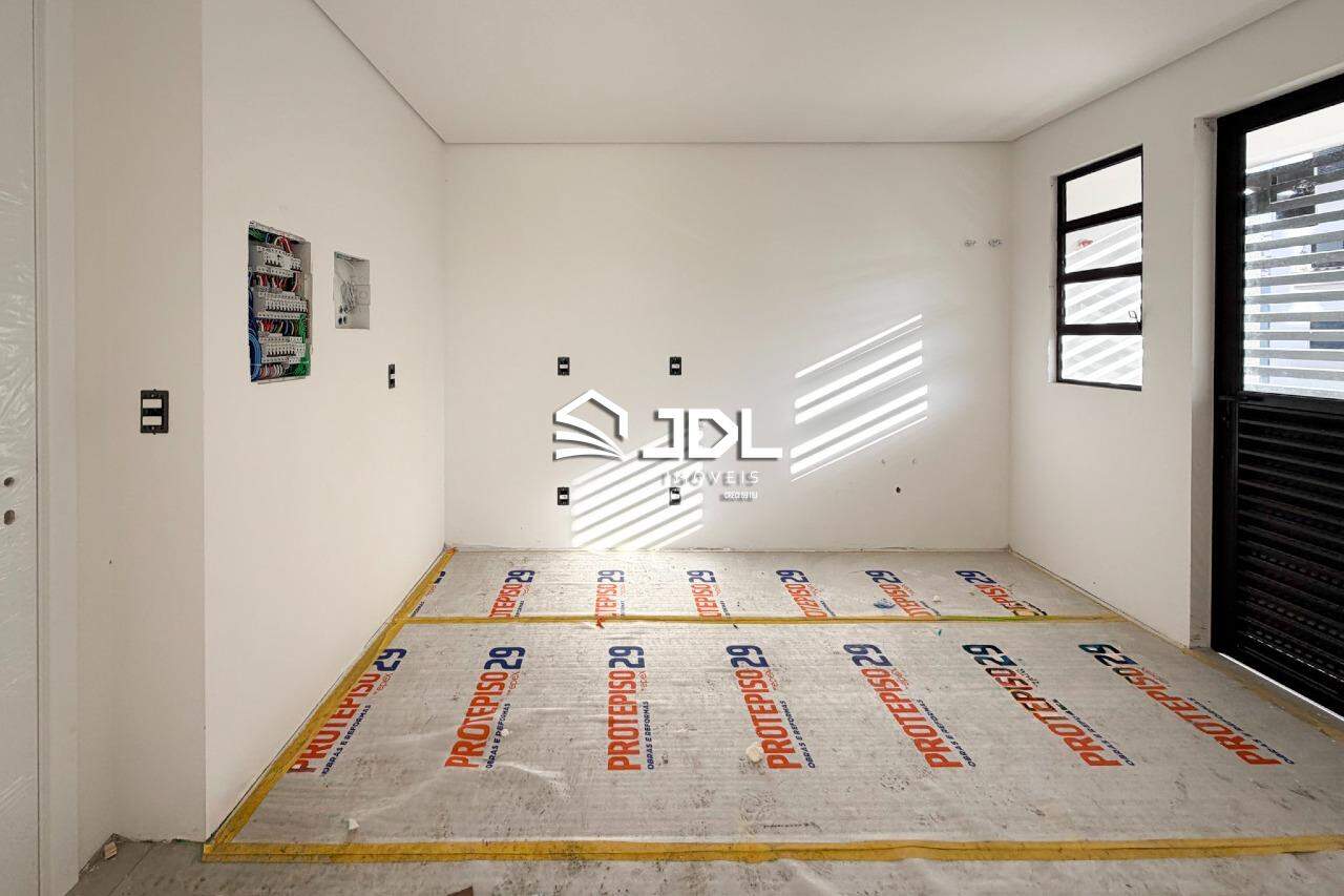 Apartamento à venda no bairro Ponta Aguda: 