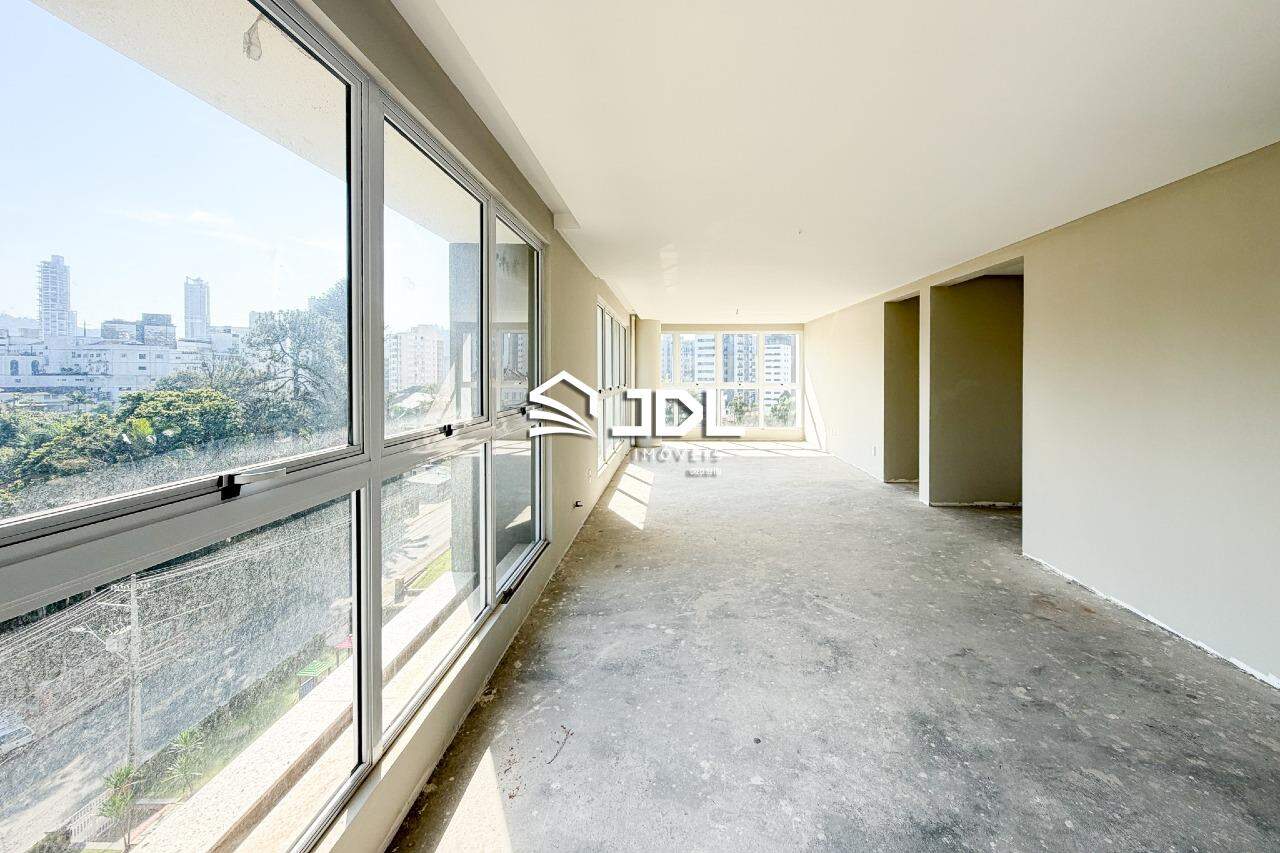 Apartamento à venda no bairro Bom Retiro: 
