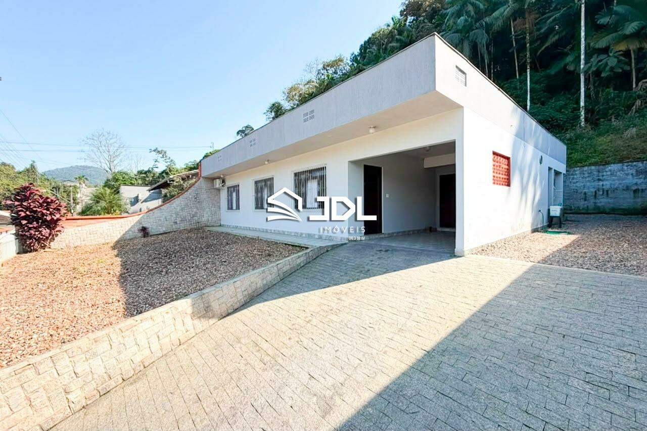 Casa à venda no bairro Itoupava Central: 