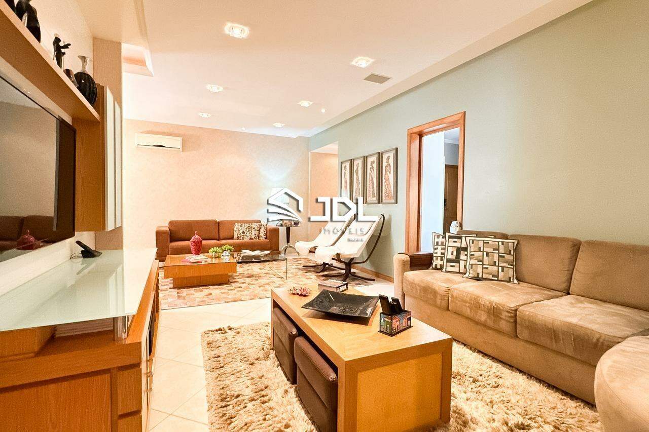 Apartamento à venda no bairro Ponta Aguda: 