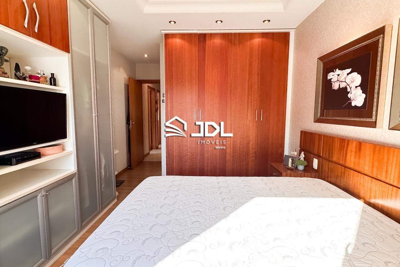 Apartamento à venda no bairro Ponta Aguda: 