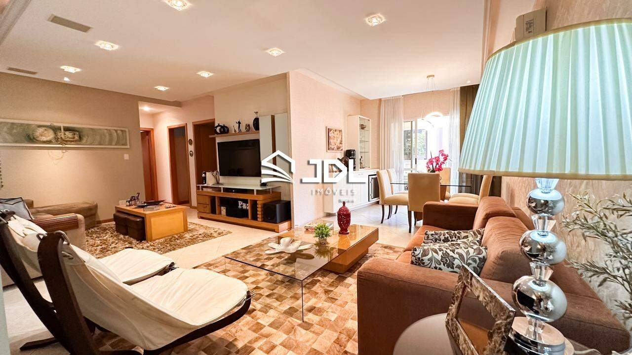 Apartamento à venda no bairro Ponta Aguda: 