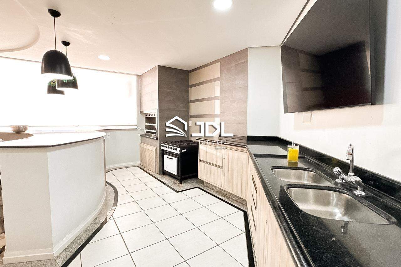 Apartamento à venda no bairro Ponta Aguda: 