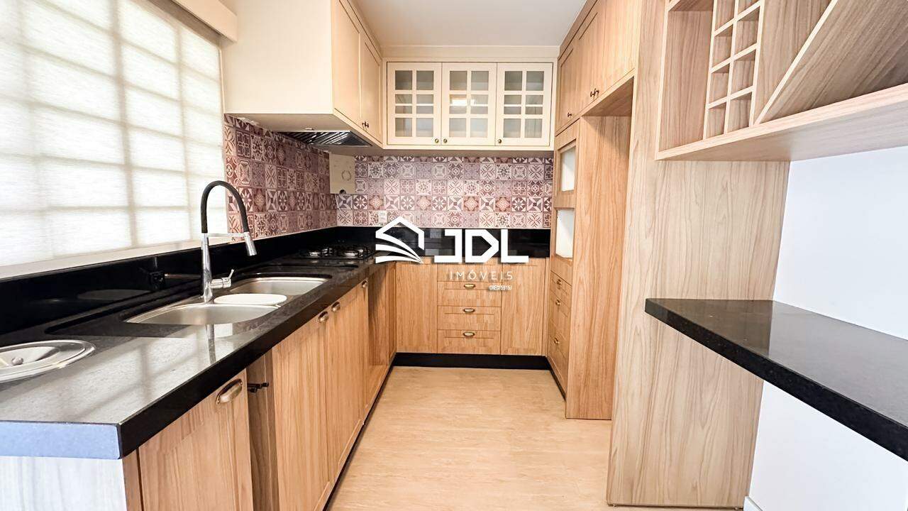 Apartamento à venda no bairro Água Verde: 