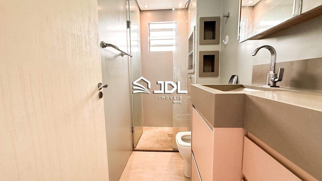 Apartamento à venda no bairro Água Verde: 