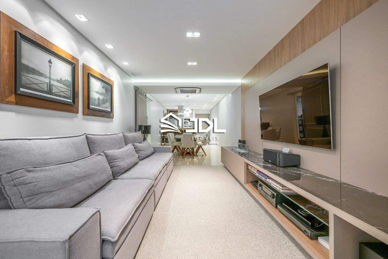 Apartamento à venda no bairro Vila Nova: 