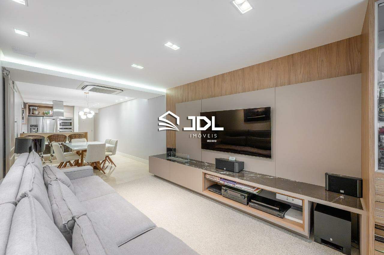 Apartamento à venda no bairro Vila Nova: 