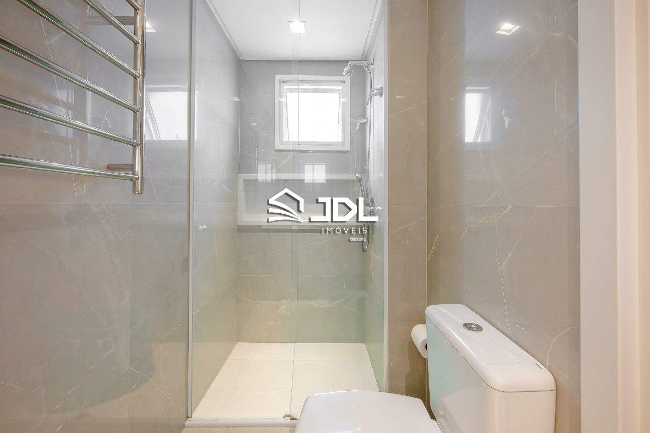 Apartamento à venda no bairro Vila Nova: 
