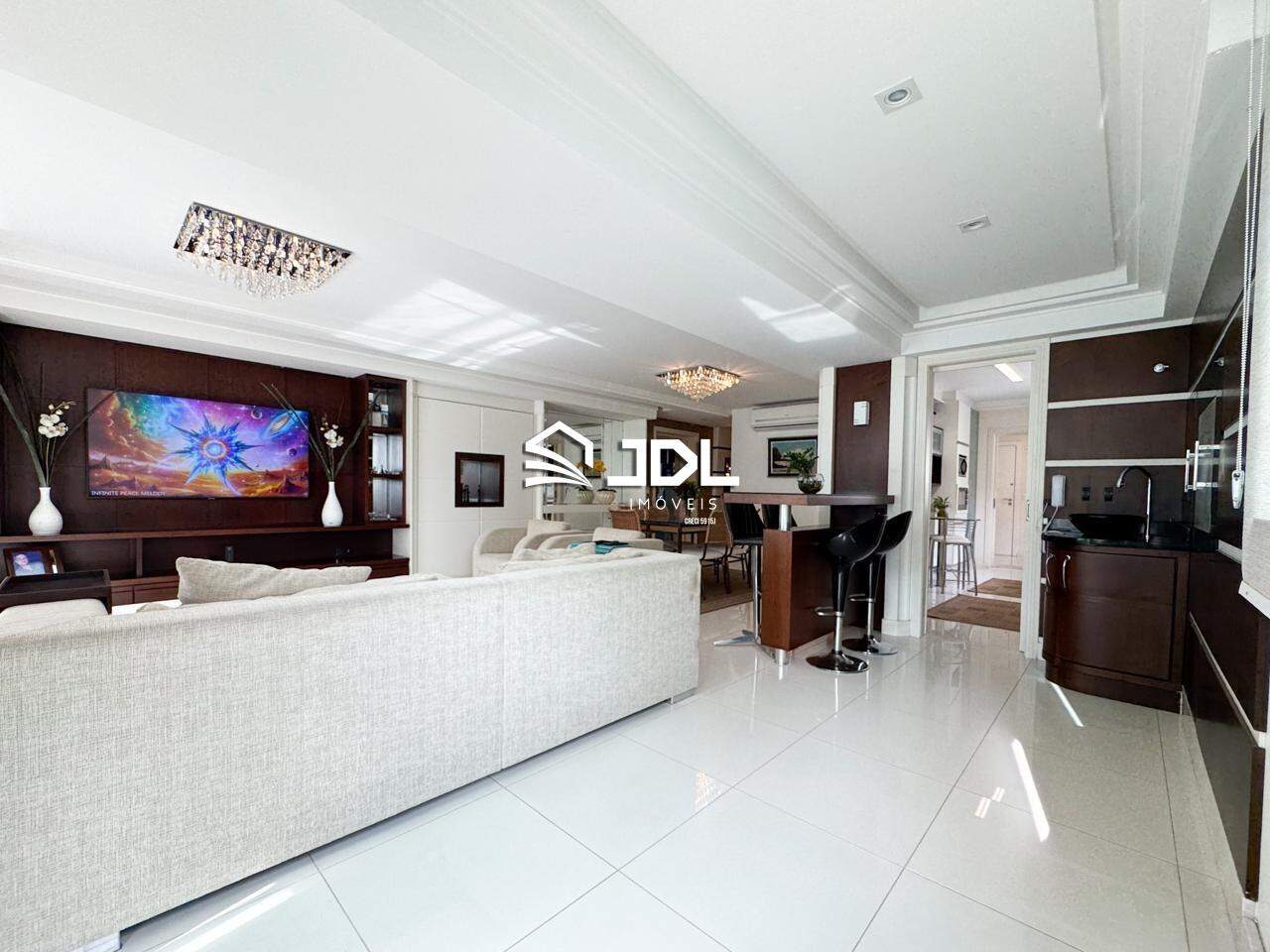 Apartamento à venda no bairro Victor Konder: 