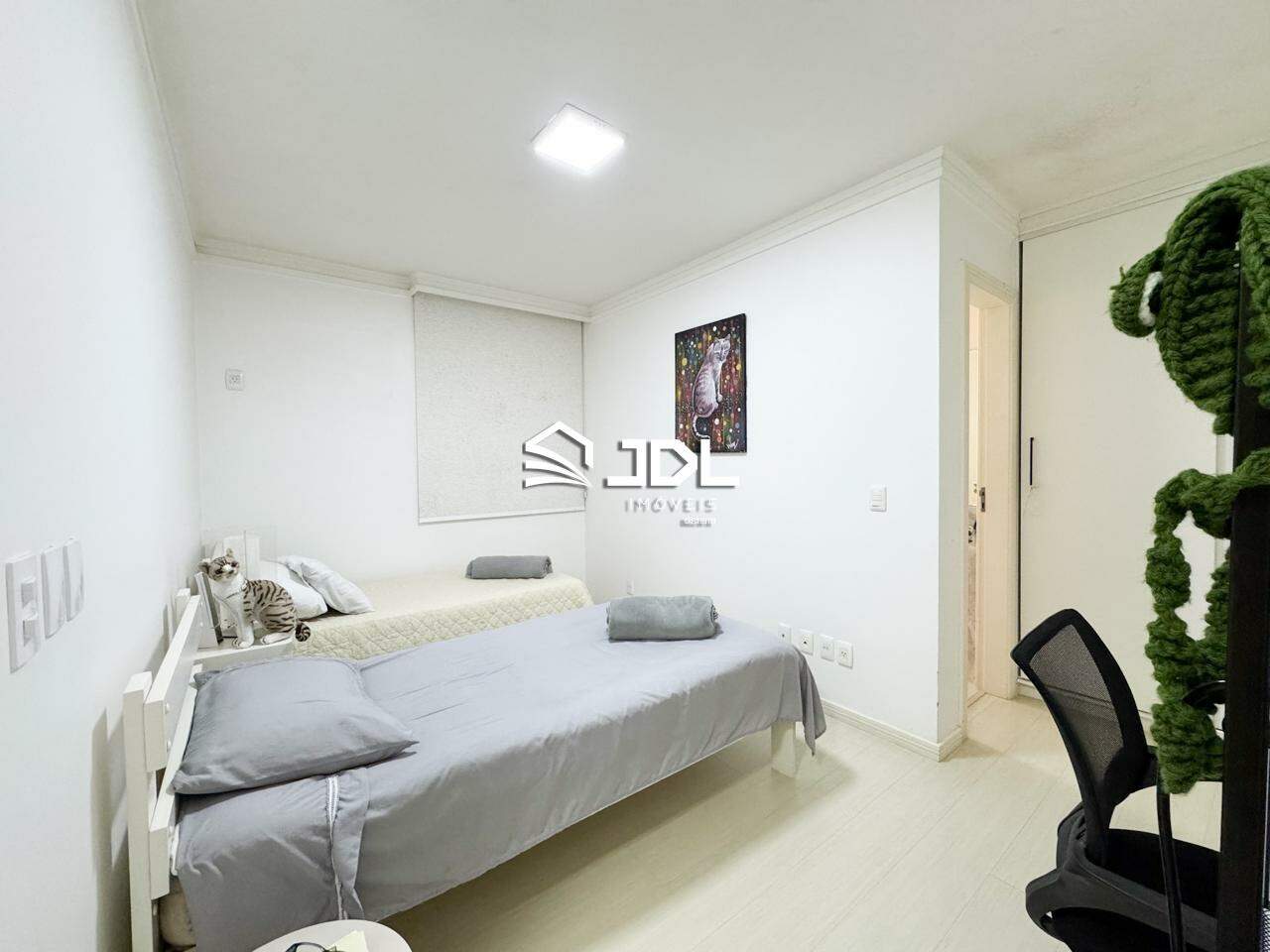 Apartamento à venda no bairro Victor Konder: 