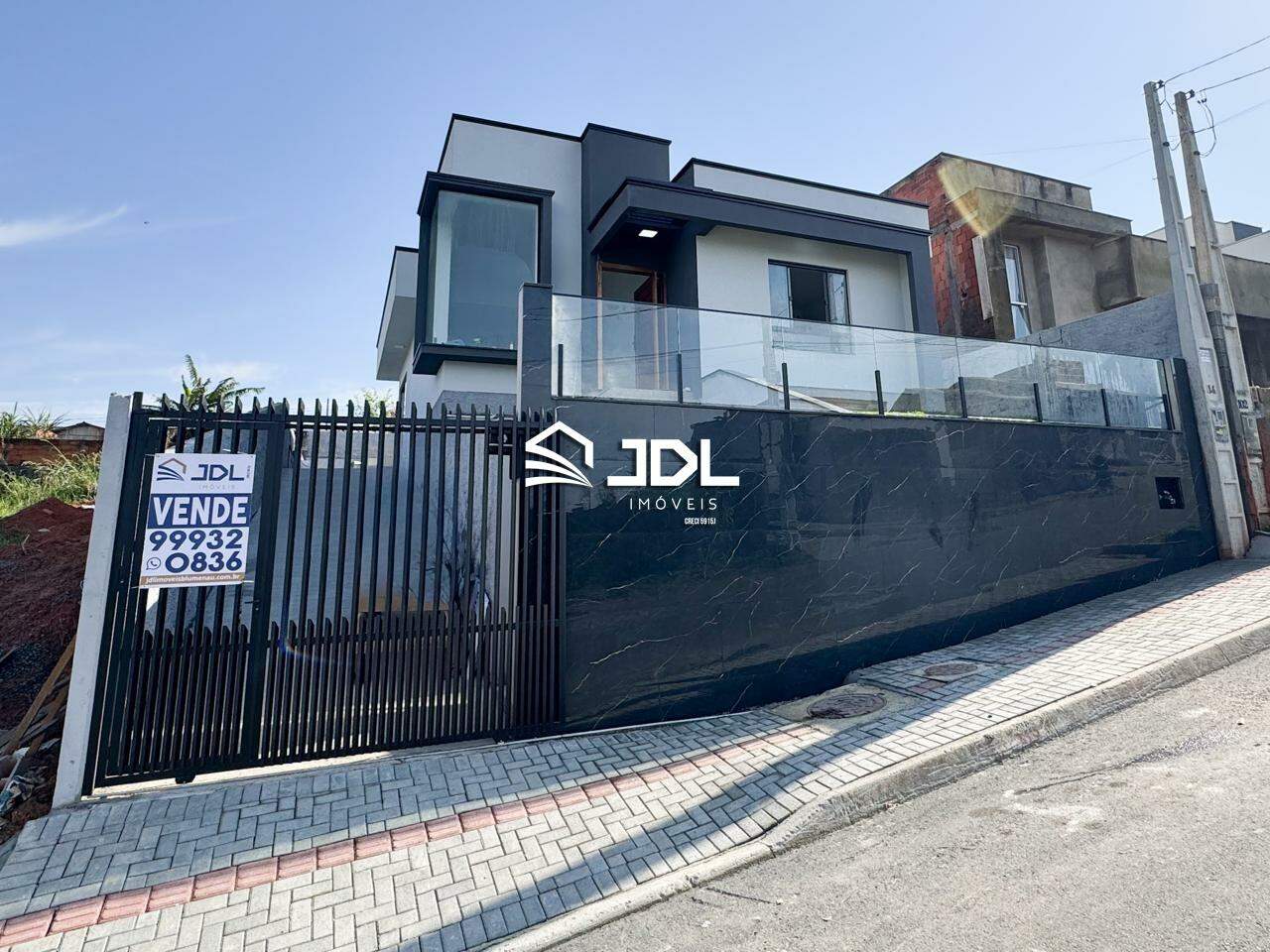 Casa à venda no bairro João Paulo II: 