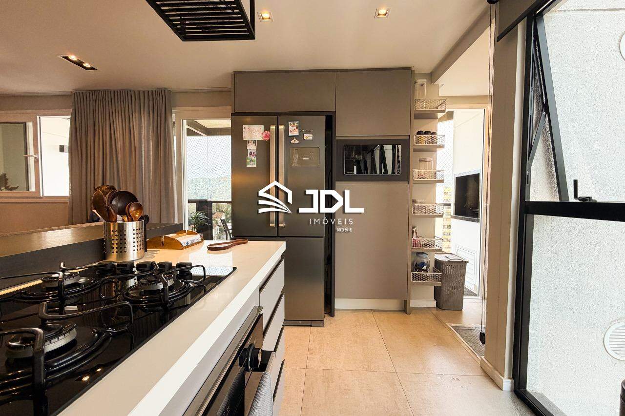 Apartamento à venda no bairro Centro: 