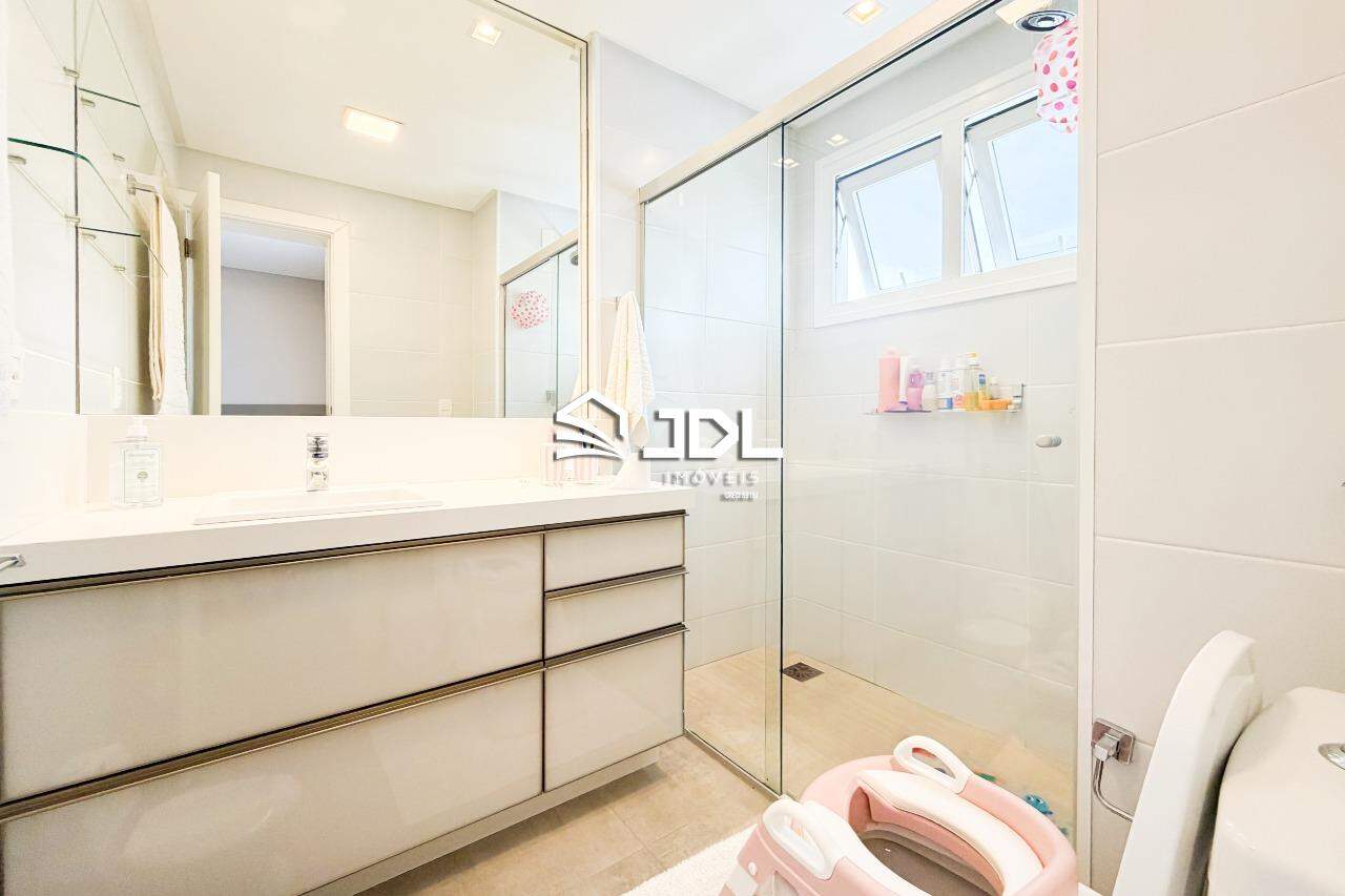 Apartamento à venda no bairro Centro: 
