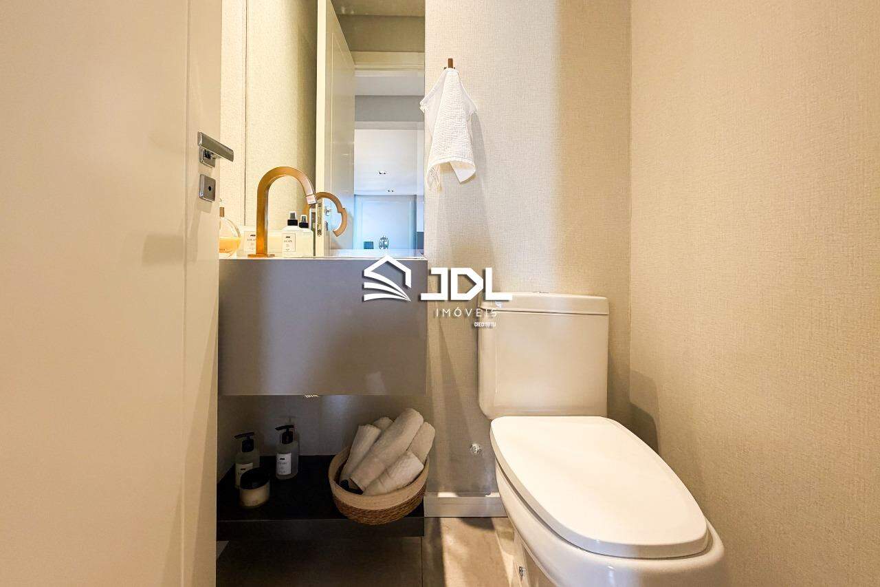 Apartamento à venda no bairro Centro: 
