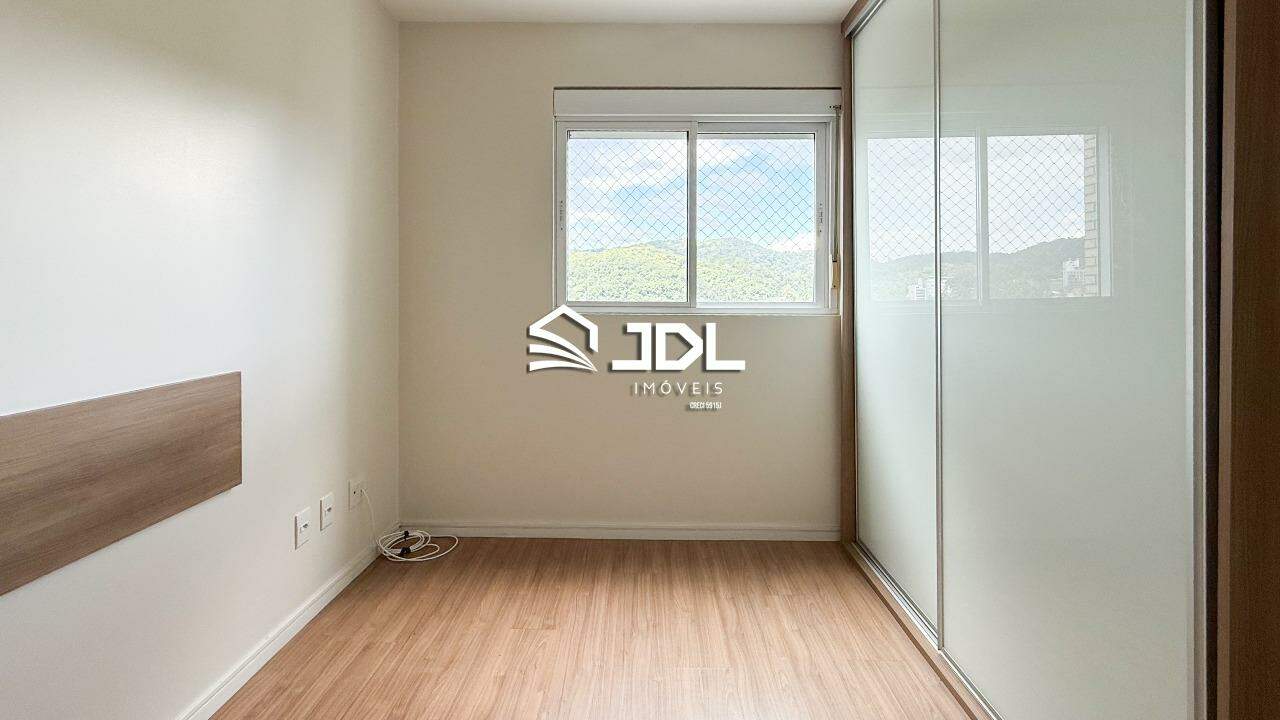 Apartamento à venda no bairro Jardim Blumenau: