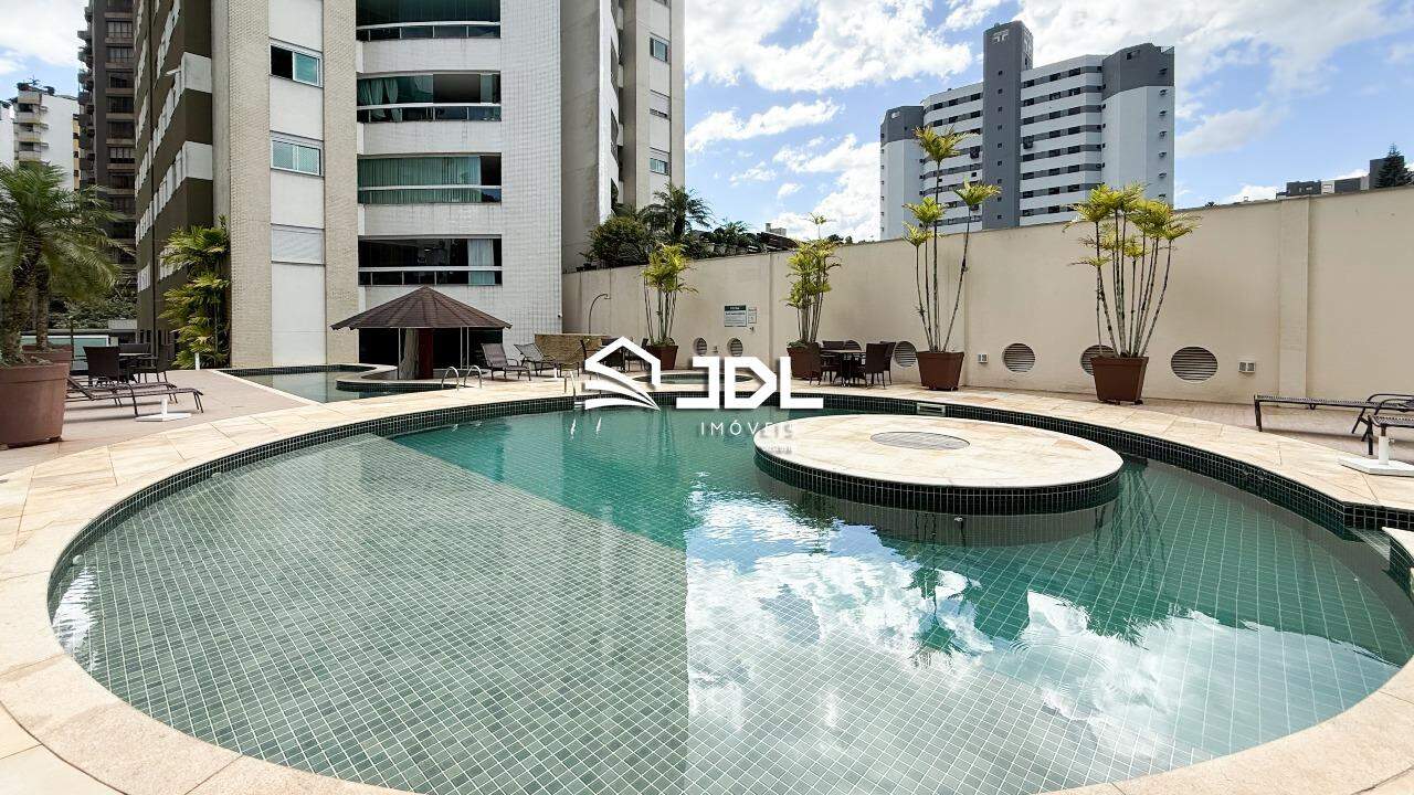 Apartamento à venda no bairro Jardim Blumenau: