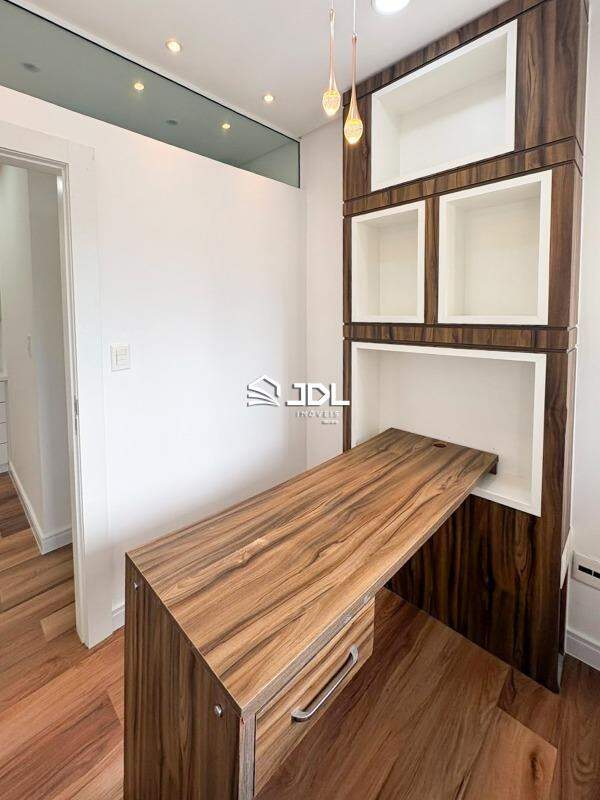 Sala à venda no bairro Garcia: 