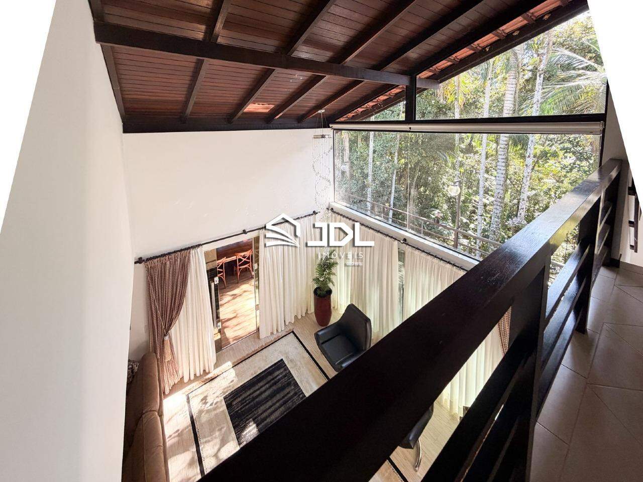 Casa à venda no bairro Bom Retiro: 