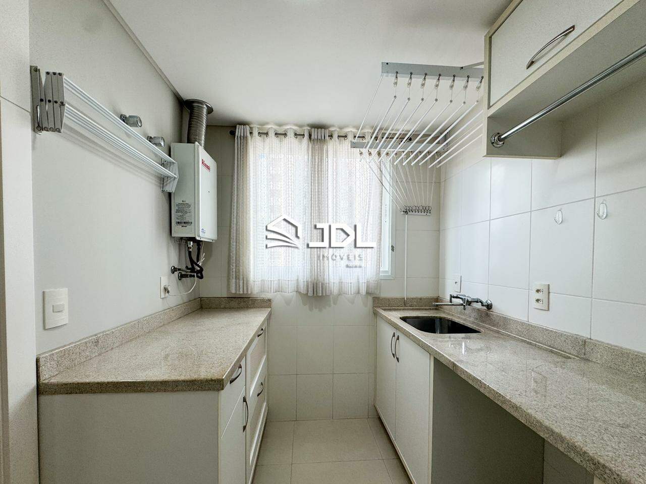 Apartamento à venda no bairro Victor Konder: