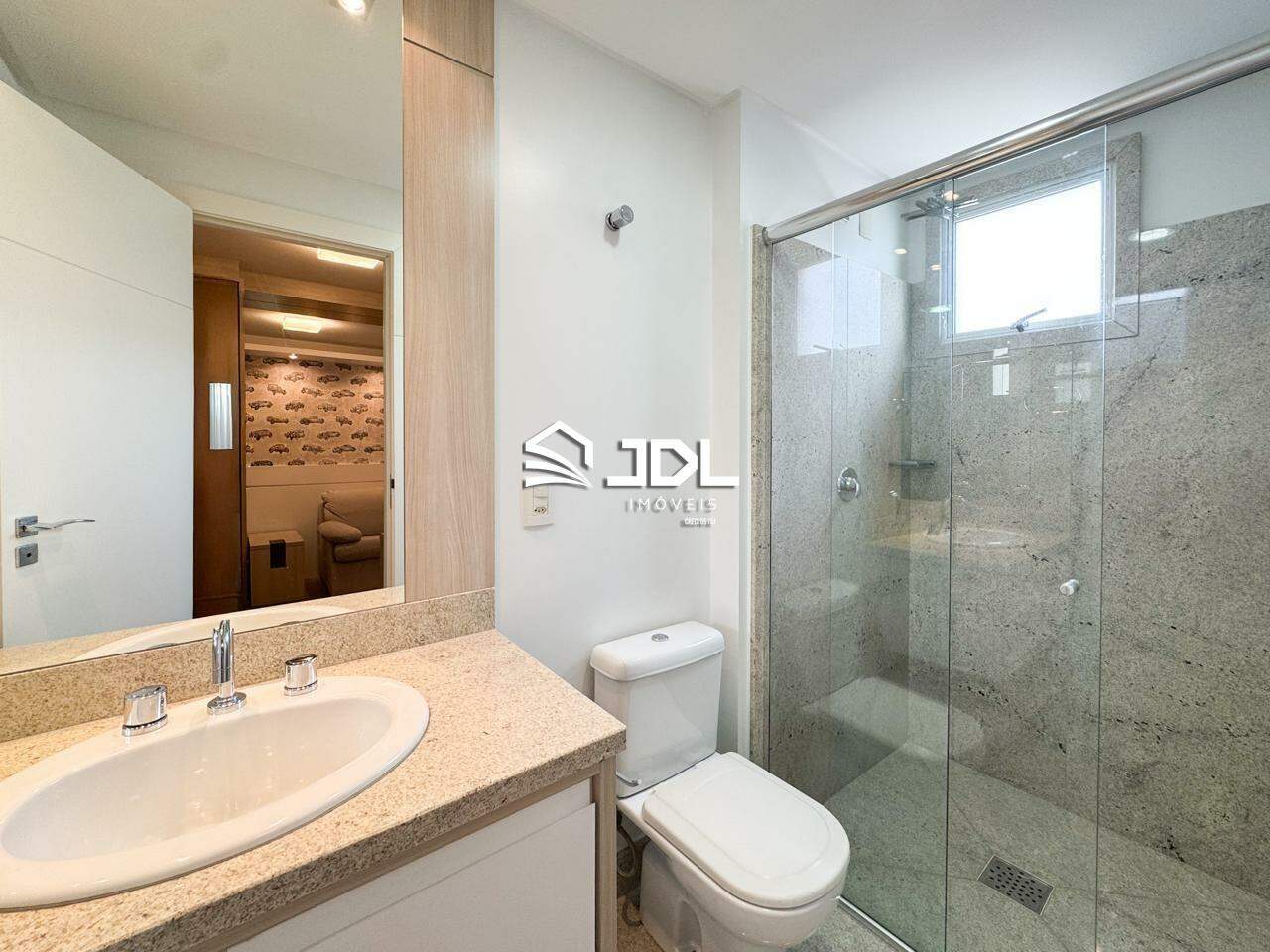 Apartamento à venda no bairro Victor Konder: